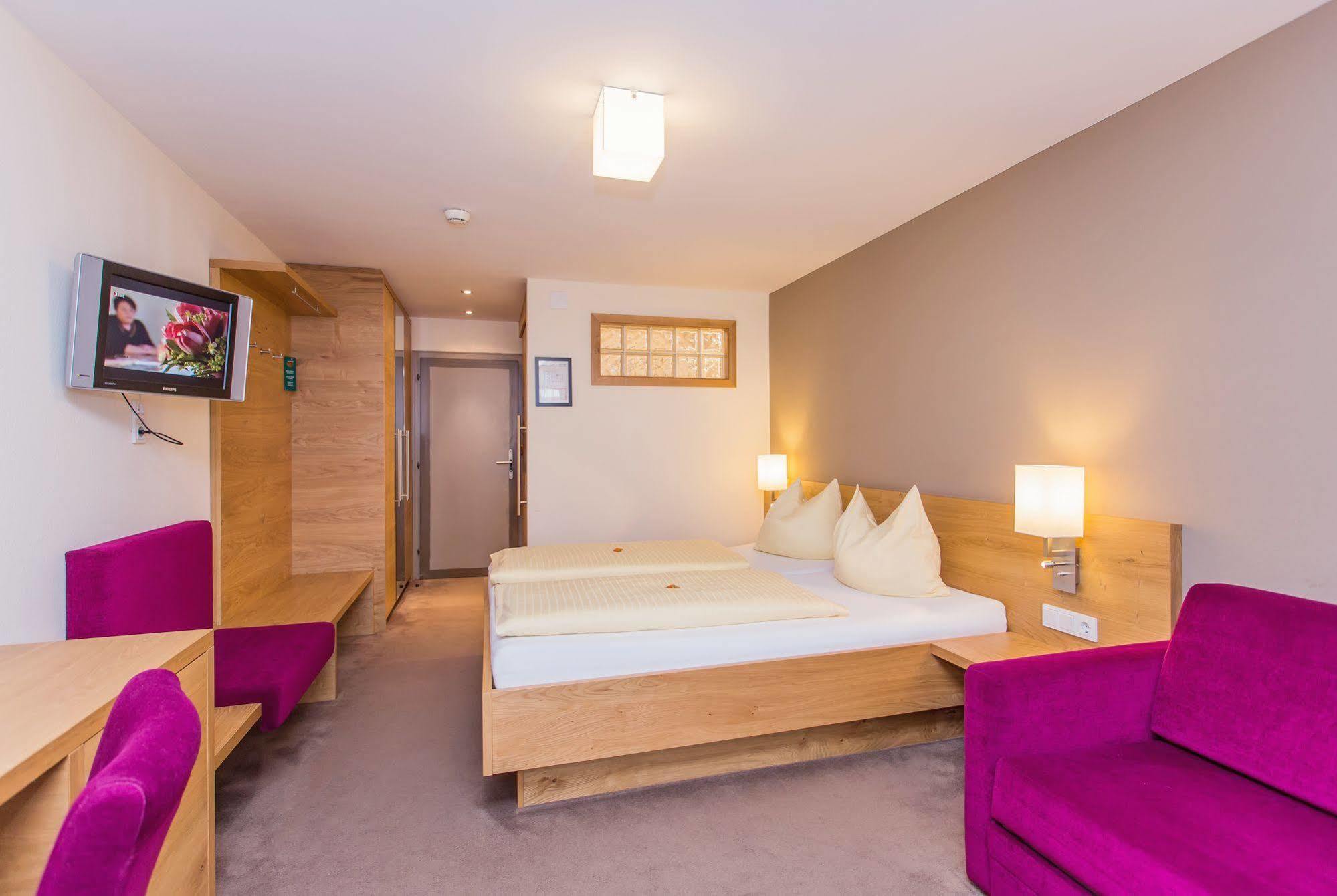 Hotel Bacher Asitzstubn Leogang Exteriör bild