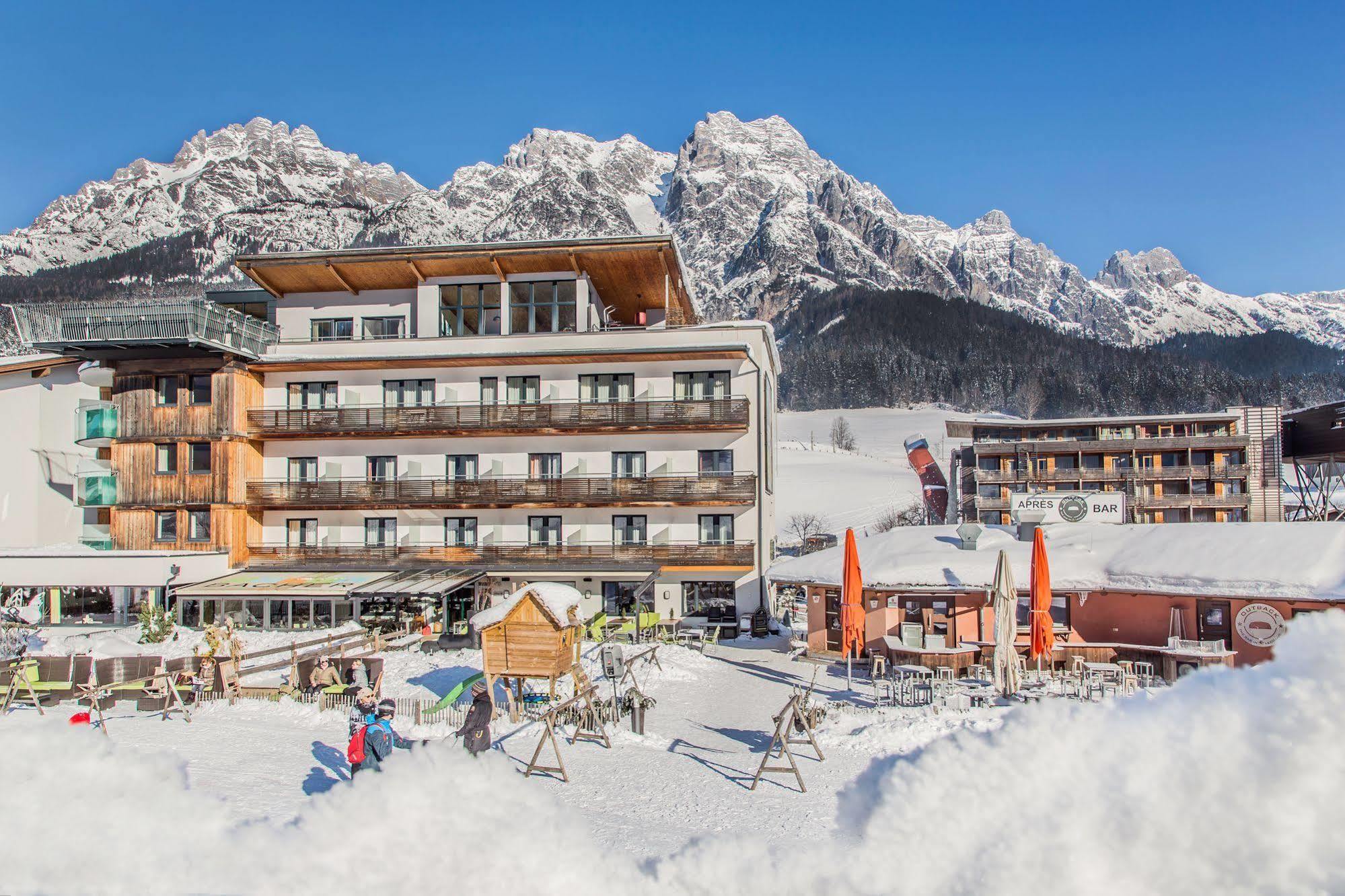 Hotel Bacher Asitzstubn Leogang Exteriör bild