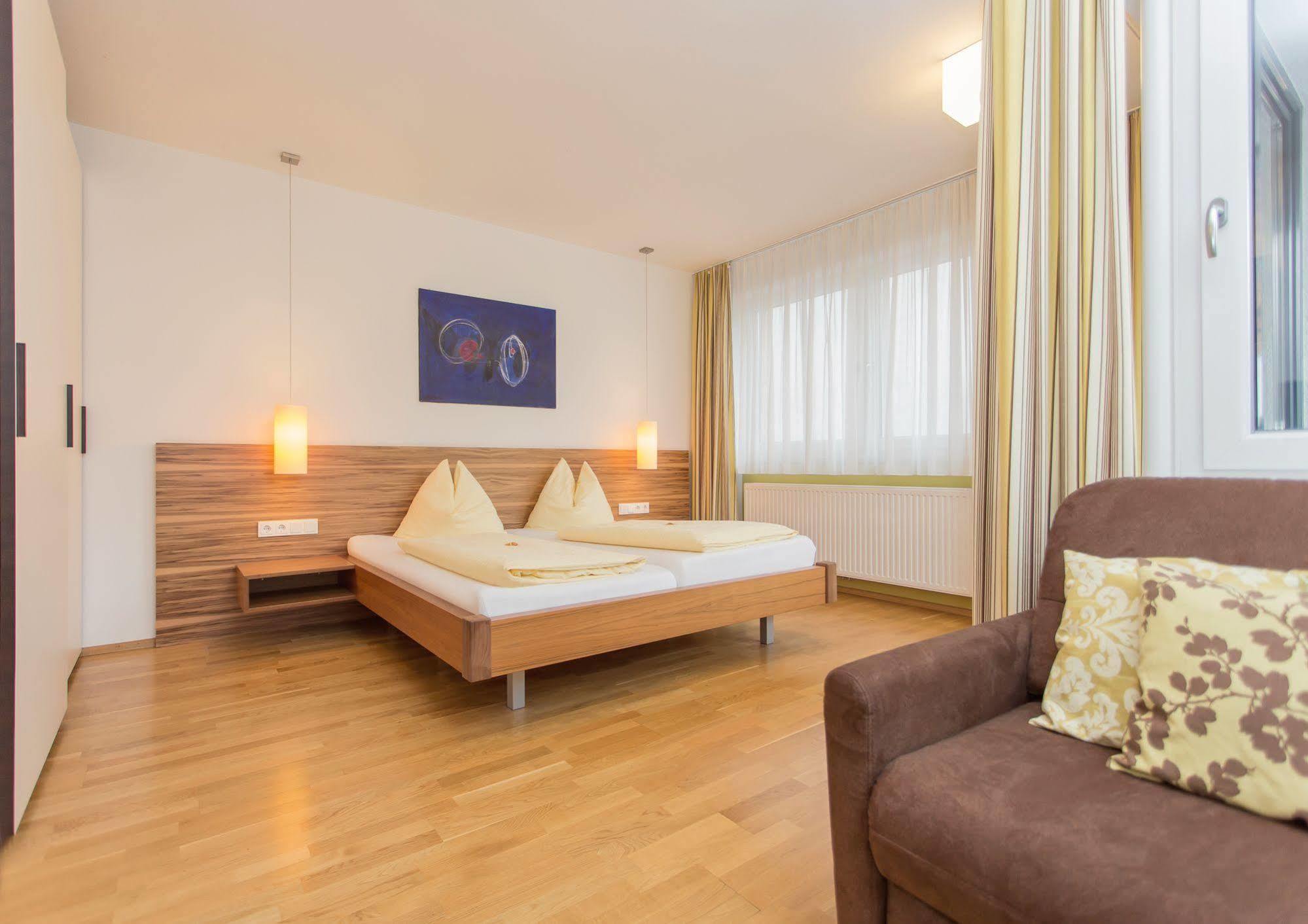 Hotel Bacher Asitzstubn Leogang Exteriör bild